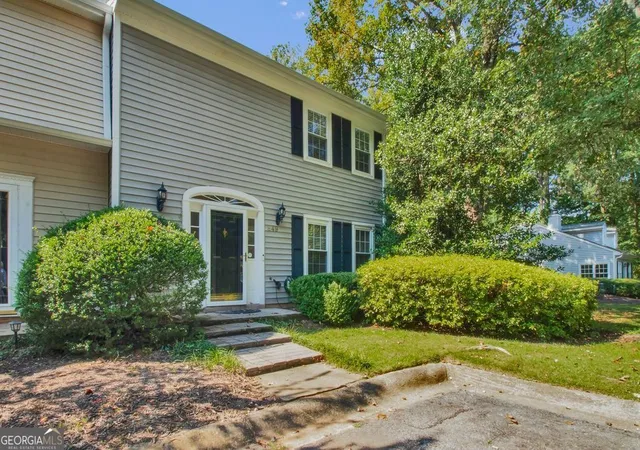 Photo 1 of Townhouse for sale at 849 Heritage Sq, Decatur, GA 30033 | MLS# 10840761 | Listing updated on 2026-09-23