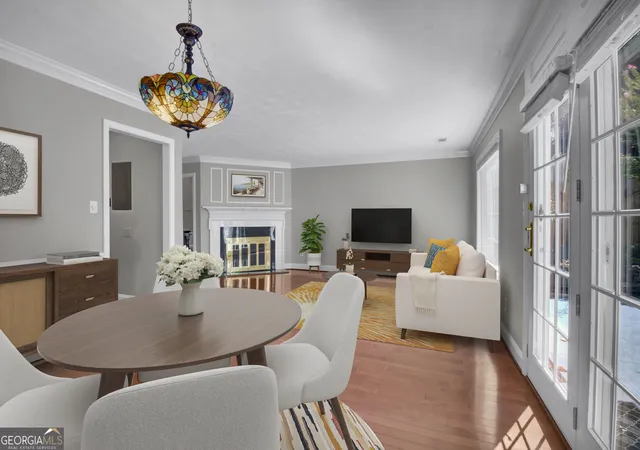 Photo 3 of Townhouse for sale at 849 Heritage Sq, Decatur, GA 30033 | MLS# 10840761 | Listing updated on 2026-09-23