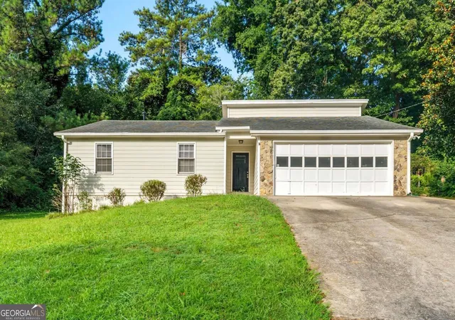 Photo 1 of Single family home for sale at 654 Village Crk Dr Sw, Lilburn, GA 30047 | MLS# 10839310 | Listing updated on 2026-09-17