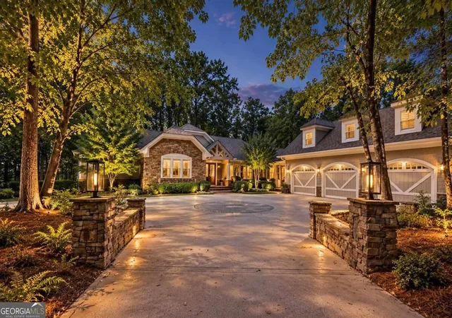 Photo 3 of Mansion for sale at 1041 Ruths Way, Greensboro, GA 30642 | MLS# 10845258 | Listing updated on 2026-09-27