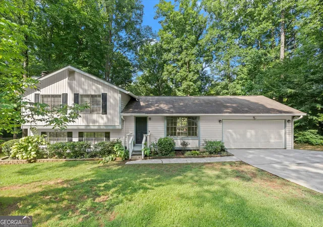 Photo 1 of Single family home for sale at 3613 Vinyard Way, Lawrenceville, GA 30044 | MLS# 10837284 | Listing updated on 2026-09-17