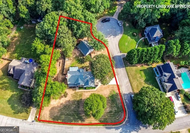 Photo 3 of Sale Pending at 507 Daileys Crk Dr, Mcdonough, GA 30253 | MLS# 10855841 | Listing updated on 2026-10-30