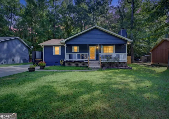 Photo 2 of Single family home for sale at 228 Jefferson Cir, Macon, GA 31220 | MLS# 10842219 | Listing updated on 2026-09-21