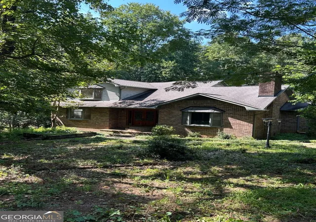 Photo 1 of Single family home for sale at 130 Ml Pond Ct, Acworth, GA 30101 | MLS# 10838482 | Listing updated on 2026-09-16