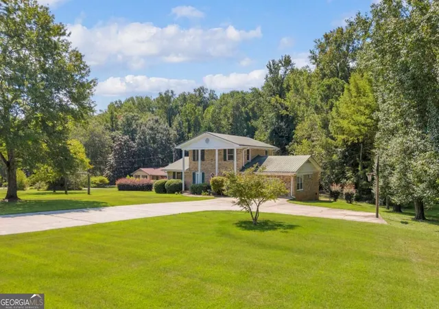 Photo 2 of Single family home for sale at 1286 Virginia Ln, Hull, GA 30646 | MLS# 10841135 | Listing updated on 2026-09-08