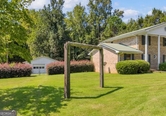 Photo 4 of Single family home for sale at 1286 Virginia Ln, Hull, GA 30646 | MLS# 10841135 | Listing updated on 2026-09-08