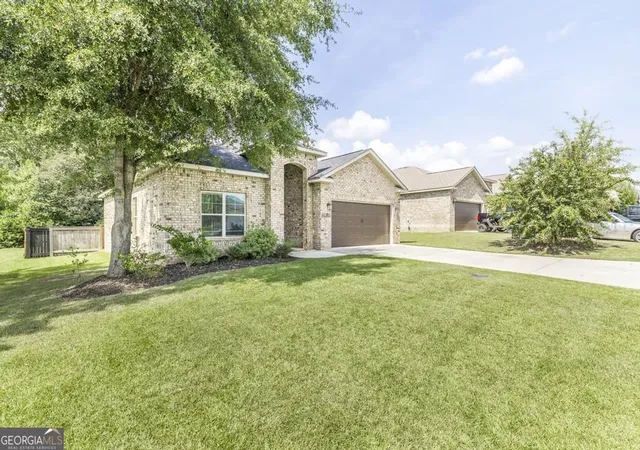 Photo 3 of Single family home for sale at 505 Preservation Pkwy, Perry, GA 31069 | MLS# 10849647 | Listing updated on 2026-10-03