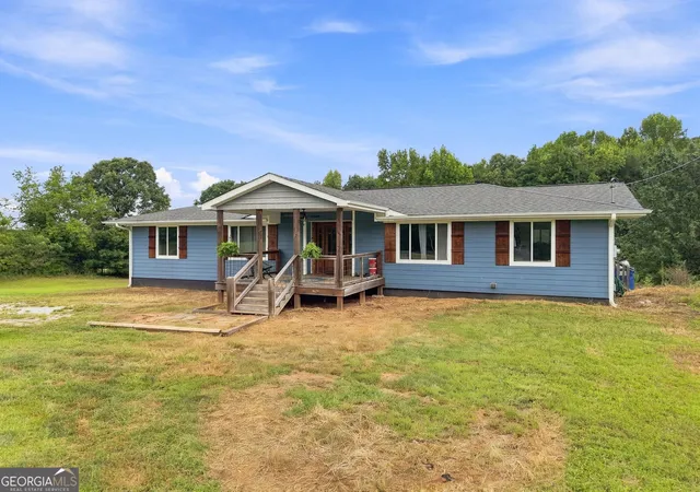 Photo 2 of Single family home for sale at 354 Ricks Rd, Lavonia, GA 30553 | MLS# 10836502 | Listing updated on 2026-10-05