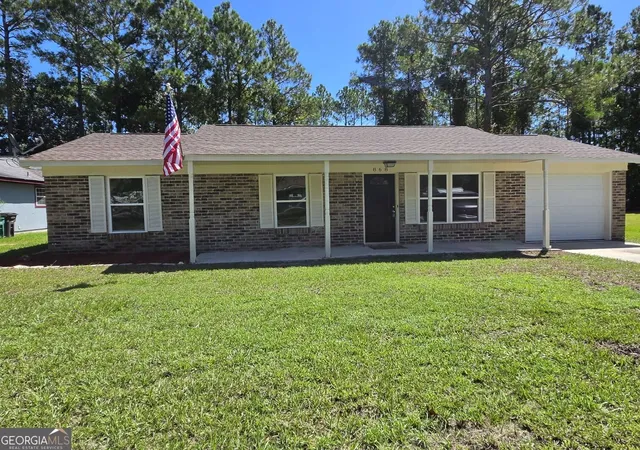 Photo 1 of Single family home for sale at 868 Mission Tr Dr, St. Marys, GA 31558 | MLS# 10848482 | Listing updated on 2026-09-30