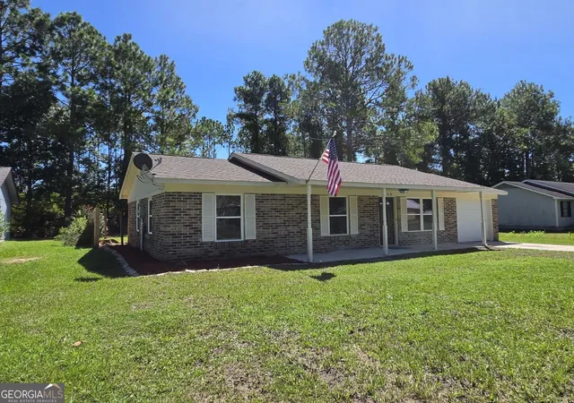 Photo 3 of Single family home for sale at 868 Mission Tr Dr, St. Marys, GA 31558 | MLS# 10848482 | Listing updated on 2026-09-30