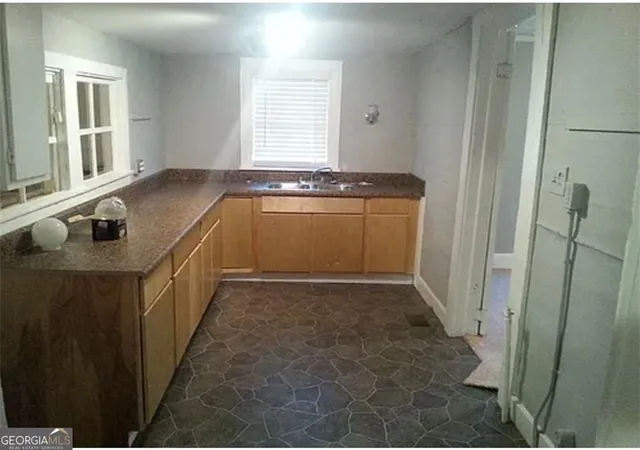 Photo 3 of Sale Pending at 403 Holly St NW, Atlanta, GA 30318 | MLS# 10841921 | Listing updated on 2026-09-11