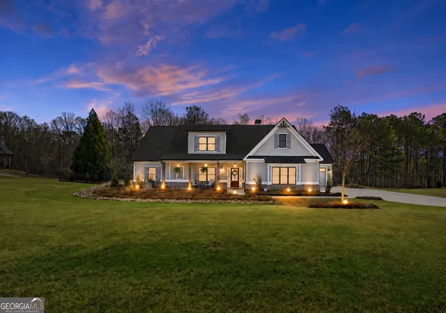 Photo 1 of Single family home for sale at 2128 Stonegate Wy, Monroe, GA 30656 | MLS# 10829830 | Listing updated on 2026-10-29