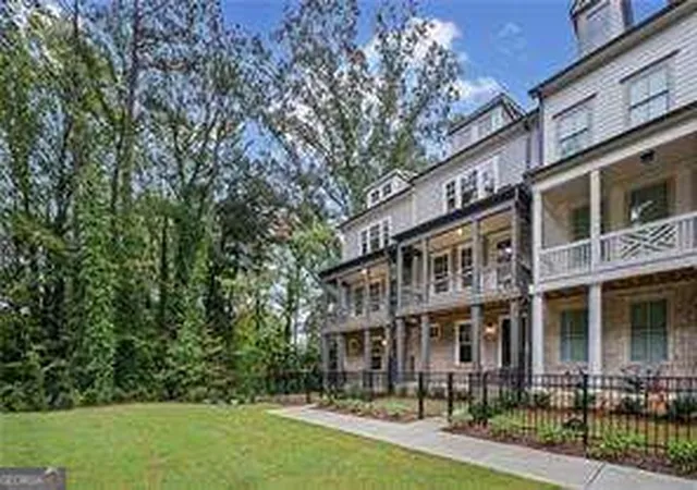 Photo 3 of Townhouse for sale at 1953 Flying Scotsman Dr #25, Kennesaw, GA 30144 | MLS# 10879436 | Listing updated on 2026-10-27