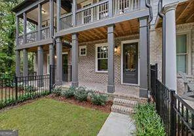 Photo 4 of Townhouse for sale at 1953 Flying Scotsman Dr #25, Kennesaw, GA 30144 | MLS# 10879436 | Listing updated on 2026-10-27