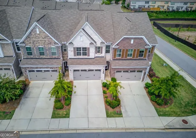 Photo 2 of Townhouse for sale at 1182 Lanier Willow Path, Buford, GA 30518 | MLS# 10846700 | Listing updated on 2026-09-30