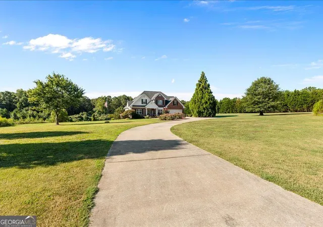 Photo 2 of Single family home for sale at 1285 Highway 5 E, Carrollton, GA 30116 | MLS# 10846302 | Listing updated on 2026-10-04