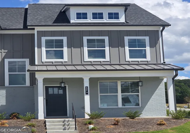 Townhouse for sale at 103 Grand Highlands Ln, Winder, GA 30680 | MLS# 10727895