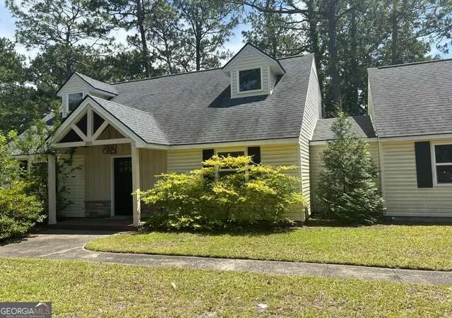 Photo 1 of Single family home for sale at 201 Cherokee Trl, Hinesville, GA 31313 | MLS# 10848695 | Listing updated on 2026-10-02