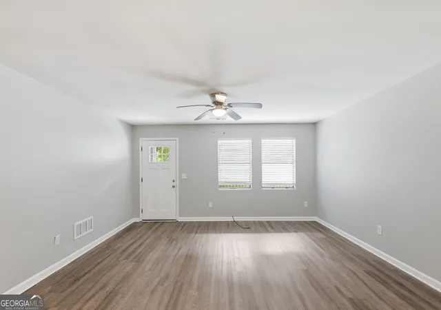 Photo 3 of Single family home for sale at 36 Nugget Dr, Villa Rica, GA 30180 | MLS# 10835417 | Listing updated on 2026-10-24