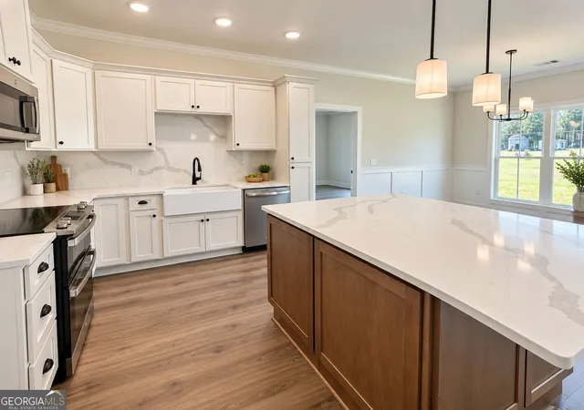 Photo 3 of Single family home for sale at 202 Bald Cypress Ct, Statesboro, GA 30458 | MLS# 10832217 | Listing updated on 2026-09-18