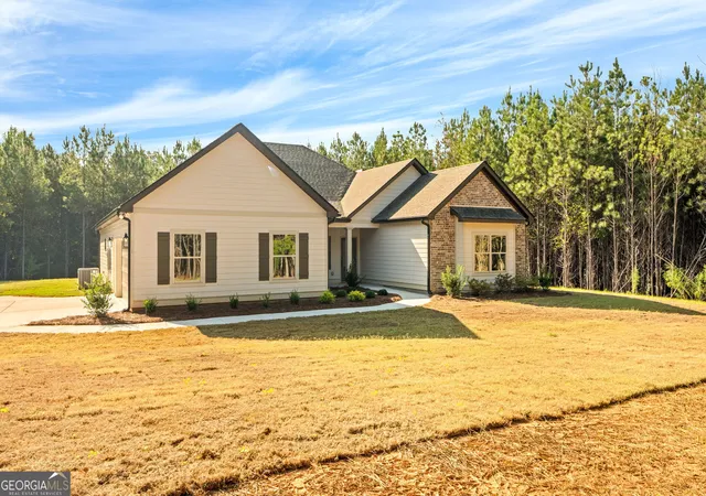 Photo 1 of Single family home for sale at 961 Thrash Rd #LOT 2, Lagrange, GA 30241 | MLS# 10758474 | Listing updated on 2026-09-21