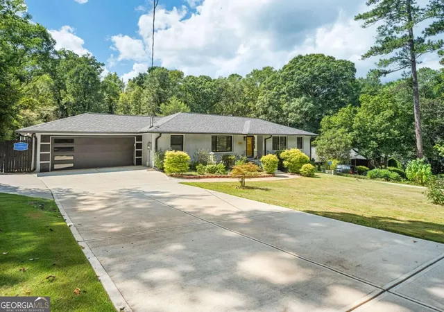 Single family home for sale at 1593 Ml Acres Dr SW, Atlanta, GA 30311 | MLS# 10851029