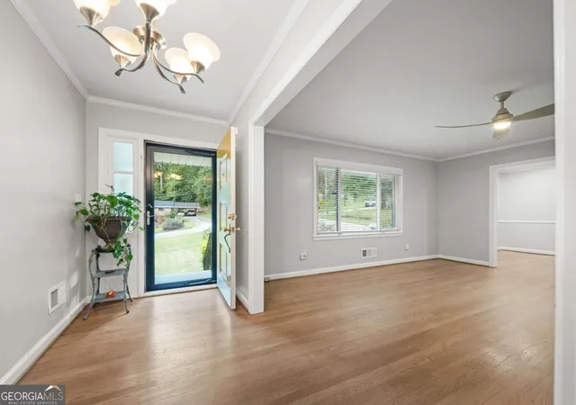 Photo 3 of Single family home for sale at 1593 Ml Acres Dr SW, Atlanta, GA 30311 | MLS# 10851029 | Listing updated on 2026-10-06
