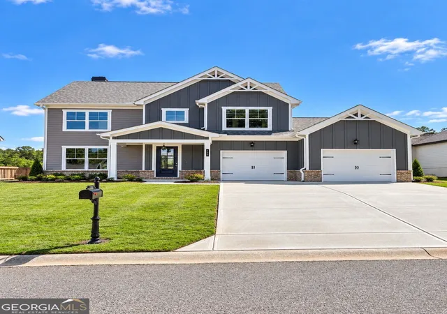 Photo 1 of Single family home for sale at 166 Classic Overlook, Homer, GA 30547 | MLS# 10845759 | Listing updated on 2026-10-09