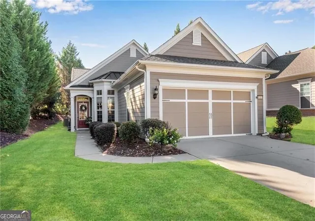 Photo 1 of Single family home for sale at 6530 Chestnut Walk, Hoschton, GA 30548 | MLS# 10879106 | Listing updated on 2026-10-26