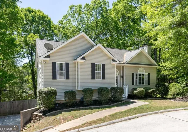 Photo 2 of Single family home for sale at 9420 Poole Rd, Villa Rica, GA 30180 | MLS# 10844498 | Listing updated on 2026-09-11
