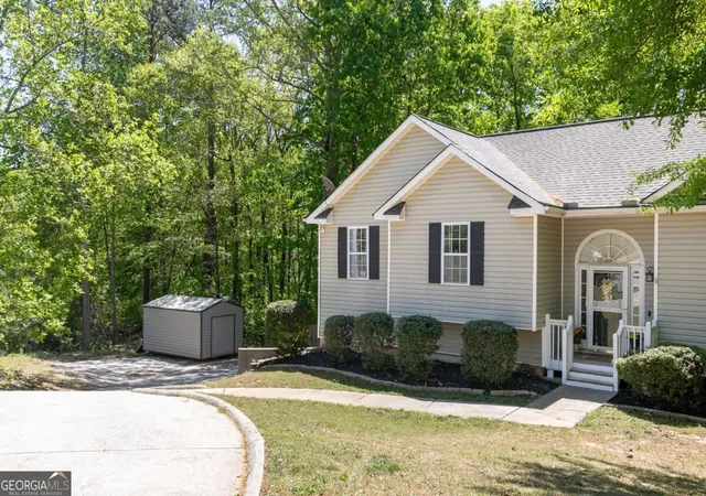 Photo 2 of Single family home for sale at 9420 Poole Rd, Villa Rica, GA 30180 | MLS# 10844498 | Listing updated on 2026-09-11