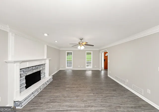 Photo 3 of Single family home for sale at 35 Kimball Ct, Douglasville, GA 30134 | MLS# 10853319 | Listing updated on 2026-10-09