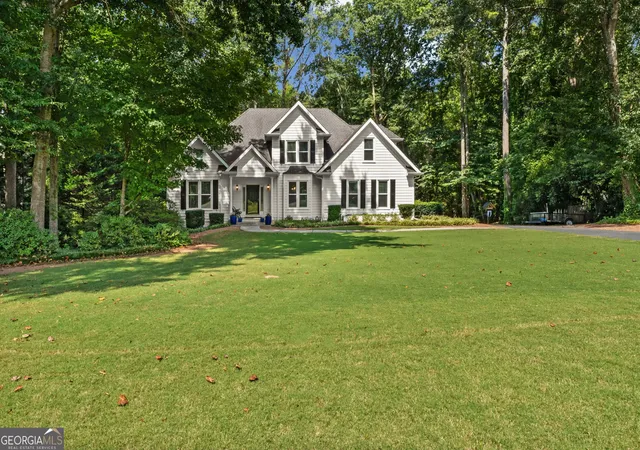 Photo 2 of Sale Pending at 193 Mosby Woods Dr, Newnan, GA 30265 | MLS# 10851858 | Listing updated on 2026-10-02