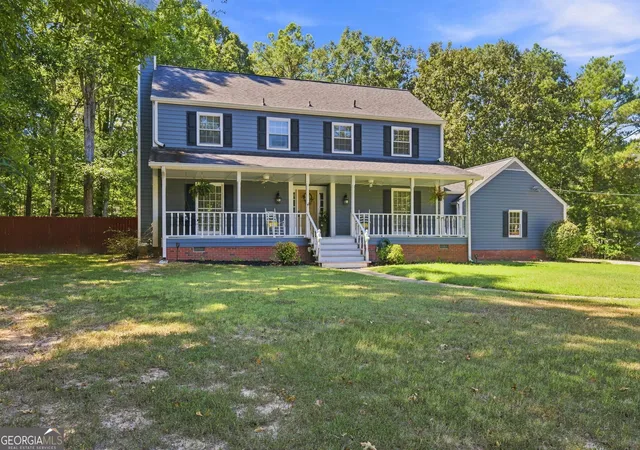 Photo 3 of Single family home for sale at 108 E Creekview Dr Sw, Rome, GA 30165 | MLS# 10844870 | Listing updated on 2026-09-29