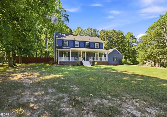Photo 3 of Single family home for sale at 108 E Creekview Dr SW, Rome, GA 30165 | MLS# 10844870 | Listing updated on 2026-09-29