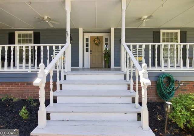 Photo 4 of Single family home for sale at 108 E Creekview Dr SW, Rome, GA 30165 | MLS# 10844870 | Listing updated on 2026-09-29