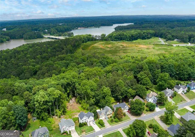 Photo 1 of Single family home for sale at 5196 Proctor Landing Rd NW, Acworth, GA 30101 | MLS# 10852060 | Listing updated on 2026-10-19