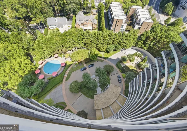 Photo 2 of Condo for sale at 700 Park Regency Pl Ne #1907, Atlanta, GA 30326 | MLS# 10851143 | Listing updated on 2026-09-23