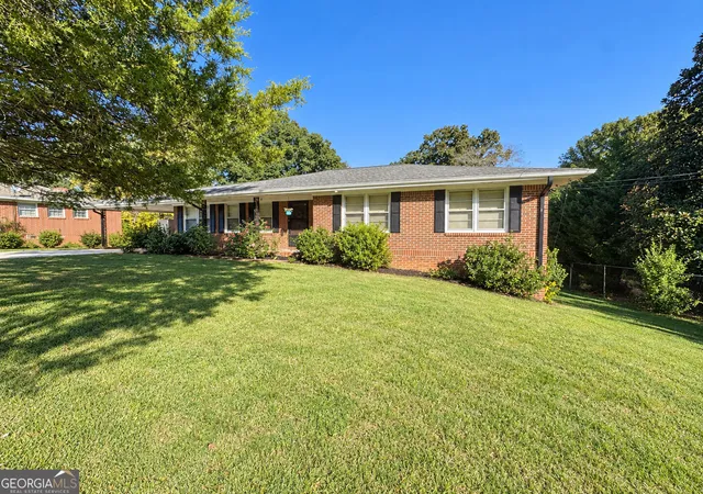 Photo 1 of Single family home for sale at 4775 Bennett St, Austell, GA 30106 | MLS# 10880755 | Listing updated on 2026-10-29