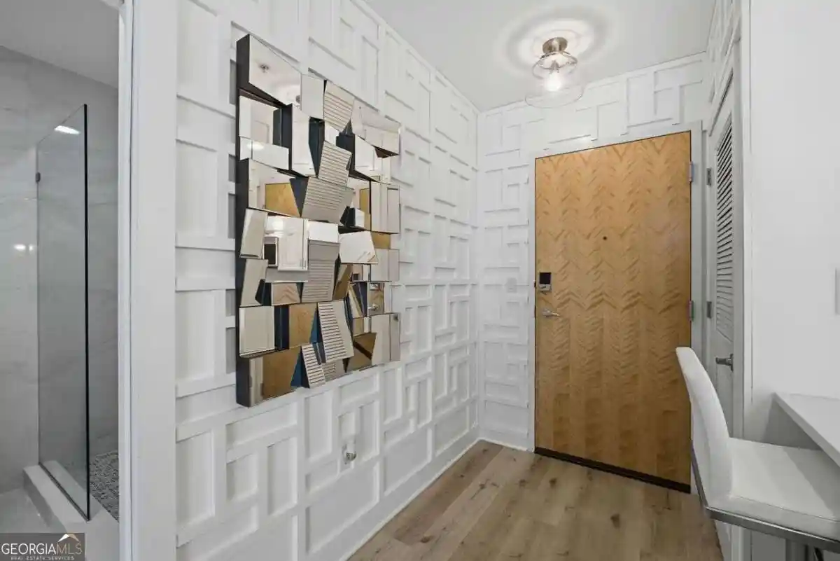 Listing Photo 50 - Condo for sale in 400 W Peachtree St Nw located at 400 W Peachtree St Nw, Atlanta, GA 30308 - Unit #705