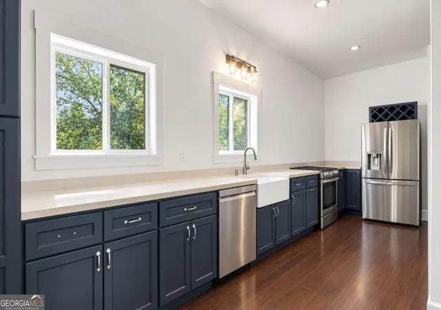 Photo 3 of Single family home for sale at 300 Pine Dr, Dahlonega, GA 30533 | MLS# 10853332 | Listing updated on 2026-10-07