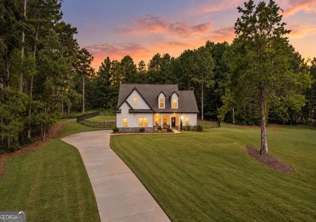 Photo 3 of Single family home for sale at 105 Capps Ln, Eatonton, GA 31024 | MLS# 10845220 | Listing updated on 2026-09-27