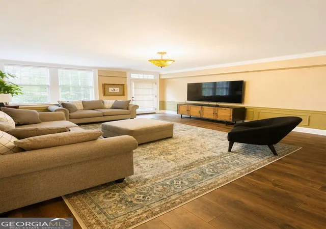 Photo 2 of Condo for sale at 198 Ponce De Leon Ave Ne #3A, Atlanta, GA 30308 | MLS# 10842449 | Listing updated on 2026-09-14