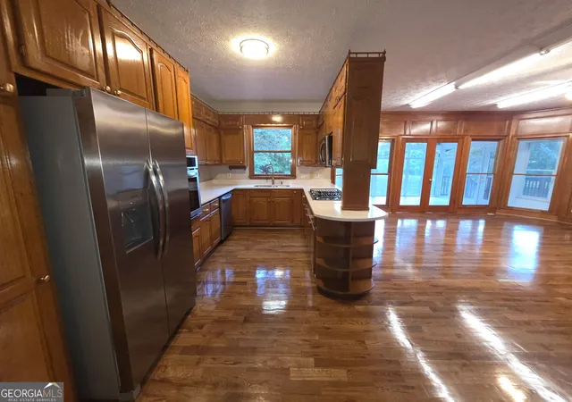 Photo 2 of Single family home for sale at 1200 Lakewood Dr NE, Conyers, GA 30013 | MLS# 10879528 | Listing updated on 2026-10-28