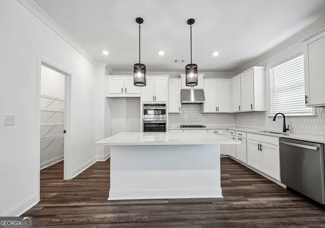 Photo 2 of Single family home for sale at 1673 Caldwell Bend Ln, Dacula, GA 30019 | MLS# 10830865 | Listing updated on 2026-09-11