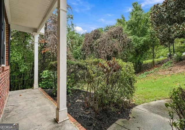 Photo 3 of Single family home for sale at 6749 Carriage Walk Ln, Flowery Branch, GA 30542 | MLS# 10852189 | Listing updated on 2026-09-24