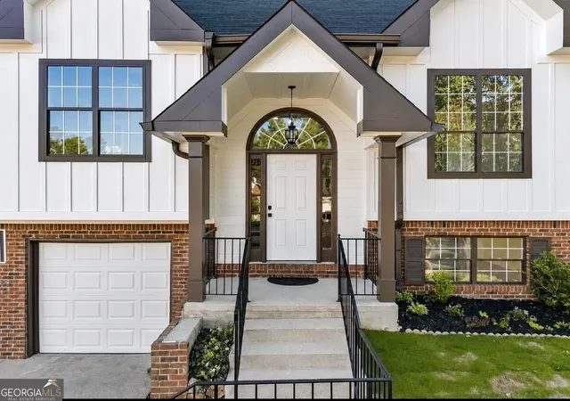 Photo 2 of Single family home for sale at 6802 Magnolia Park Dr, Norcross, GA 30093 | MLS# 10836194 | Listing updated on 2026-09-16