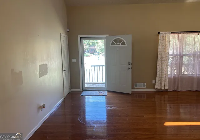 Photo 4 of Single family home for sale at 1826 Pleasant Hl Trl, Lithonia, GA 30058 | MLS# 10841797 | Listing updated on 2026-09-11