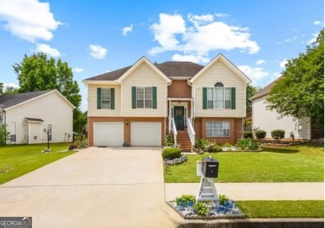 Photo 1 of Sale Pending at 8107 Birch Walk Dr, Riverdale, GA 30274 | MLS# 10846755 | Listing updated on 2026-10-29