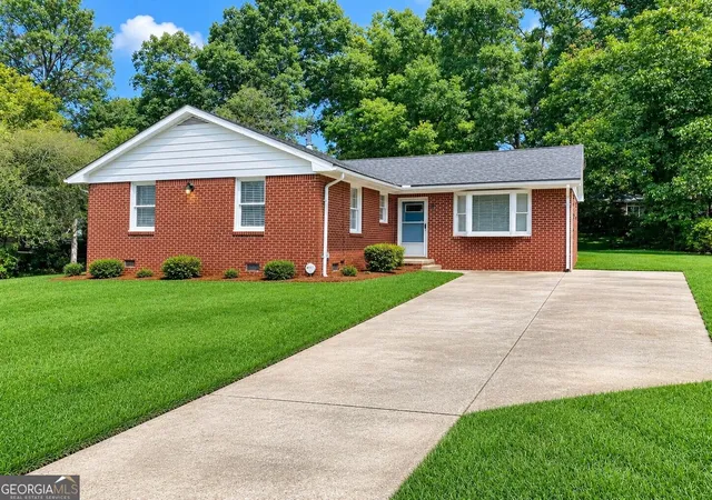 Photo 1 of Single family home for sale at 3742 Turner Heights Dr, Decatur, GA 30032 | MLS# 10831400 | Listing updated on 2026-09-06